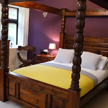 Гостевой дом Rowrah Hall Arlecdon