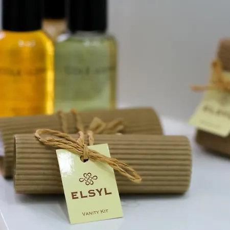 Rowrah Hall Гостевой дом Arlecdon