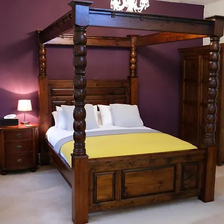 Konukevi Rowrah Hall Arlecdon