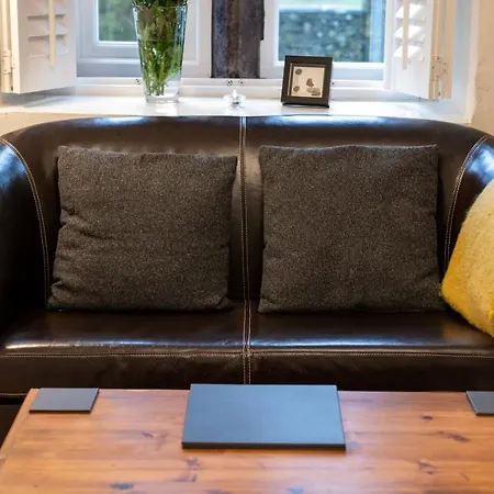 Rowrah Hall Konukevi