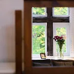 Penzion Rowrah Hall 4*